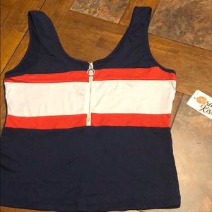 Range Kiss Color Block Lightweight Crop Tank Top